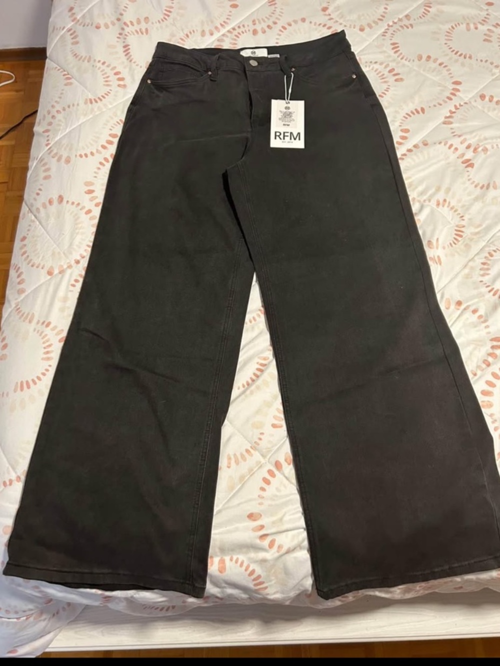 NWT Women's Wide Leg Jeans - Black Flare